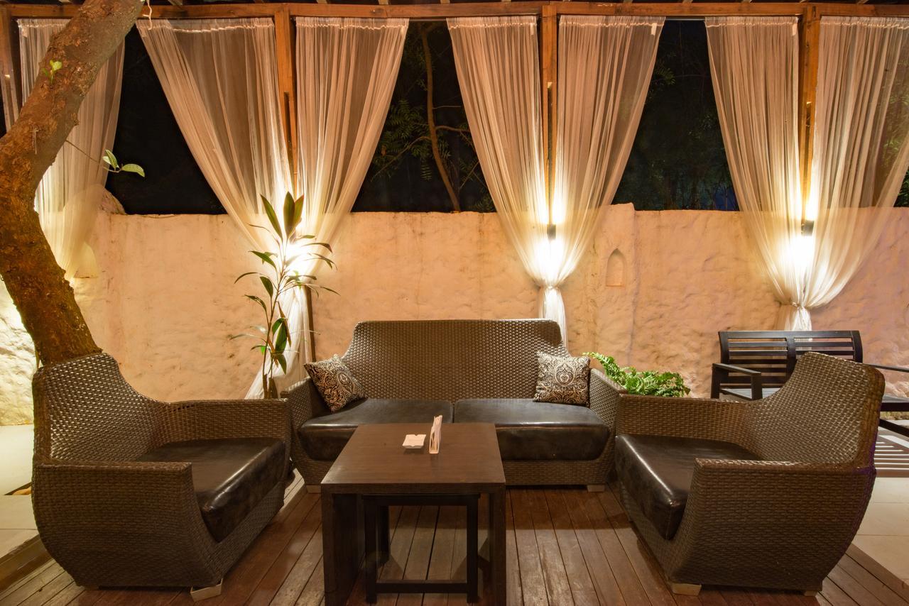 Waters Boutique Hotel By Spectrum Holiday Гоа Экстерьер фото