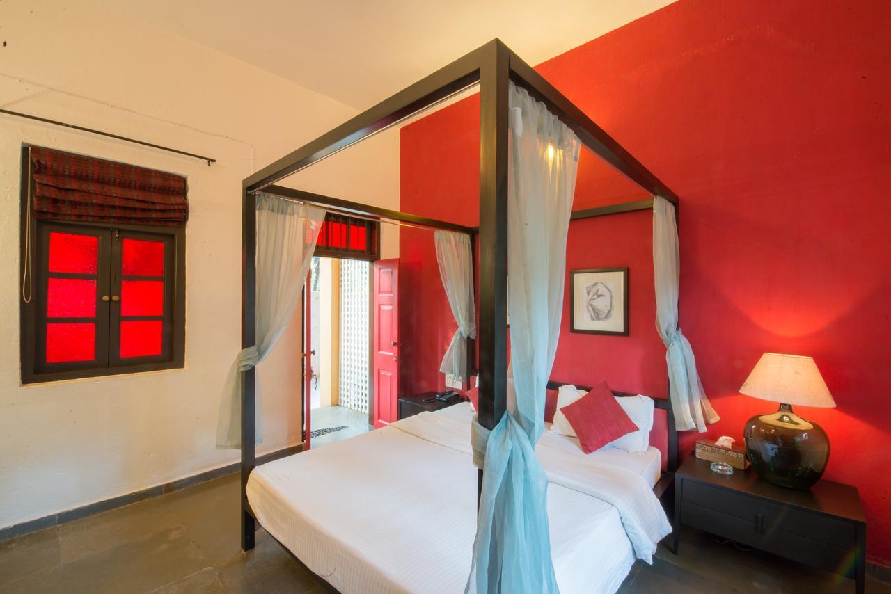 Waters Boutique Hotel By Spectrum Holiday Гоа Экстерьер фото