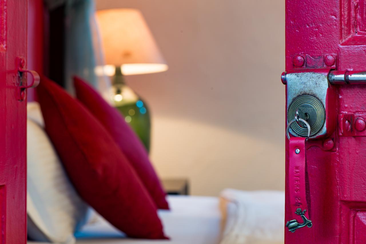 Waters Boutique Hotel By Spectrum Holiday Гоа Экстерьер фото