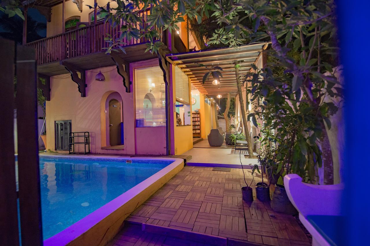 Waters Boutique Hotel By Spectrum Holiday Гоа Экстерьер фото