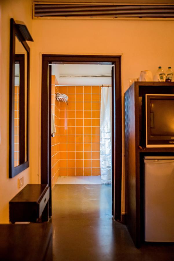 Waters Boutique Hotel By Spectrum Holiday Гоа Экстерьер фото
