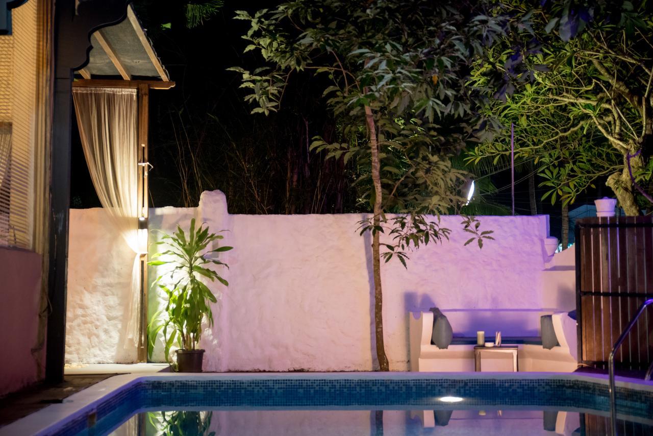 Waters Boutique Hotel By Spectrum Holiday Гоа Экстерьер фото